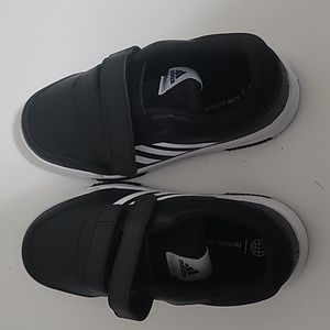 Adidas Unisex shoes